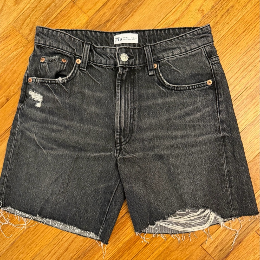 ZARA Black Distressed Denim Cutoff Shorts